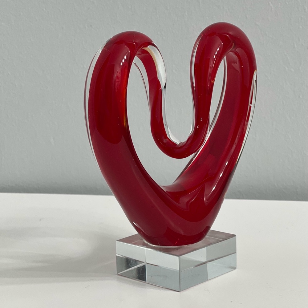 Decorative glass heart for table
Perfect gift for Mother’s Day